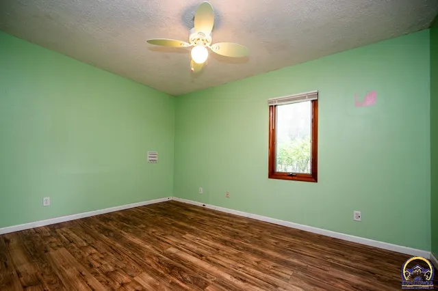 $95,000 | 3551 Southwest Westview Avenue, Topeka, KS 66611