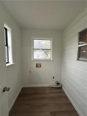 $975 | 309 South Baxter Street, Premont, TX 78375