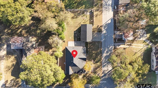 $249,900 | 300 North Evenside Street, Henderson, TX 75652