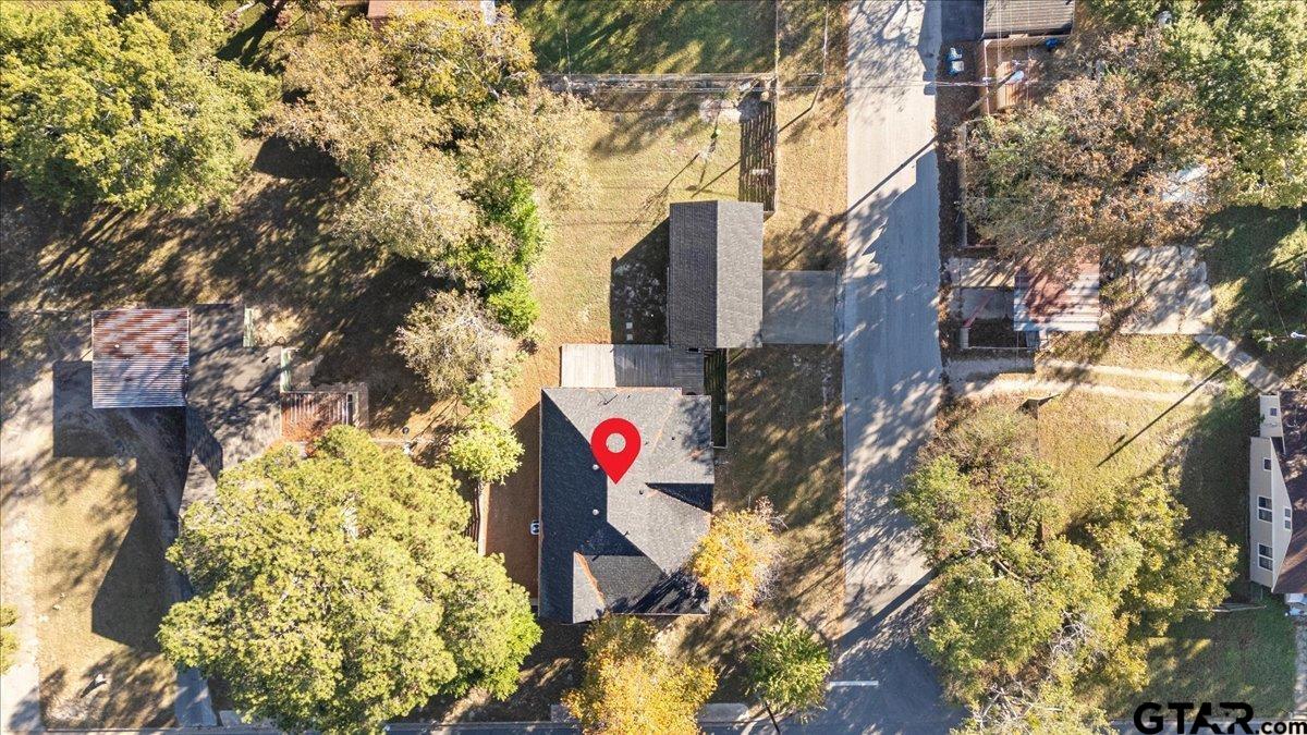 300 North Evenside Street Henderson, TX 75652 - Photo 34 of 37