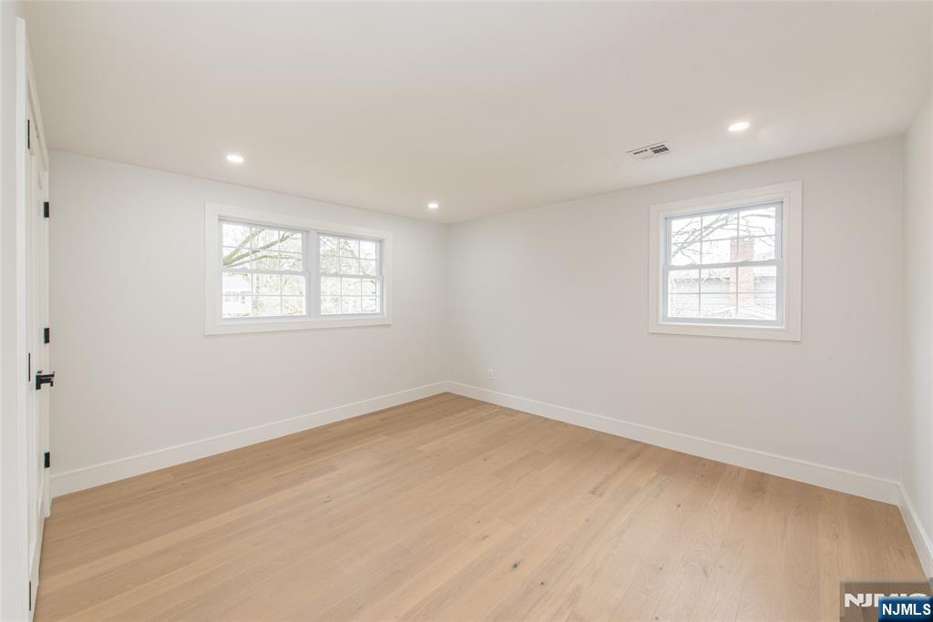 56 Manor Road Harrington Park, NJ 07640 - Photo 17 of 22