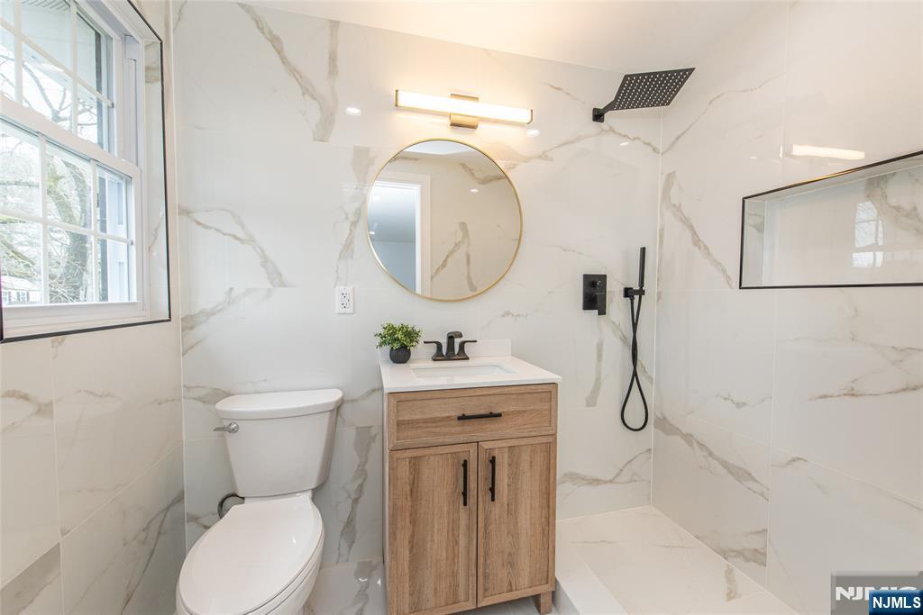 56 Manor Road Harrington Park, NJ 07640 - Photo 19 of 22