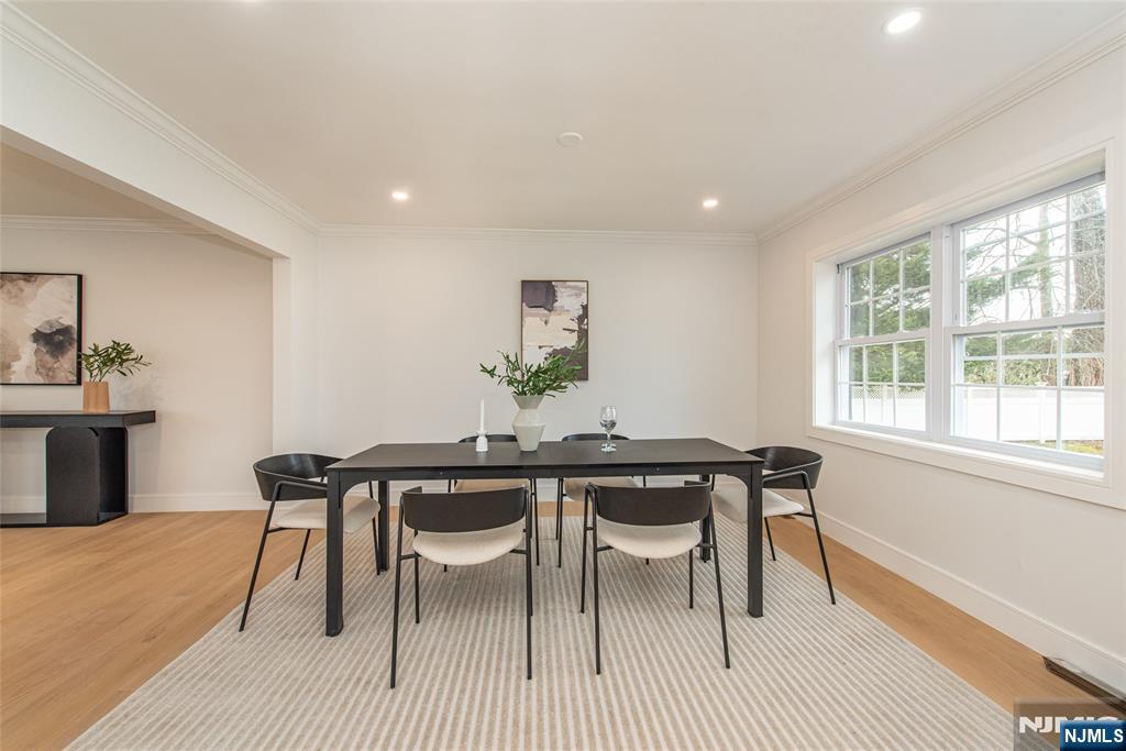 56 Manor Road Harrington Park, NJ 07640 - Photo 5 of 22