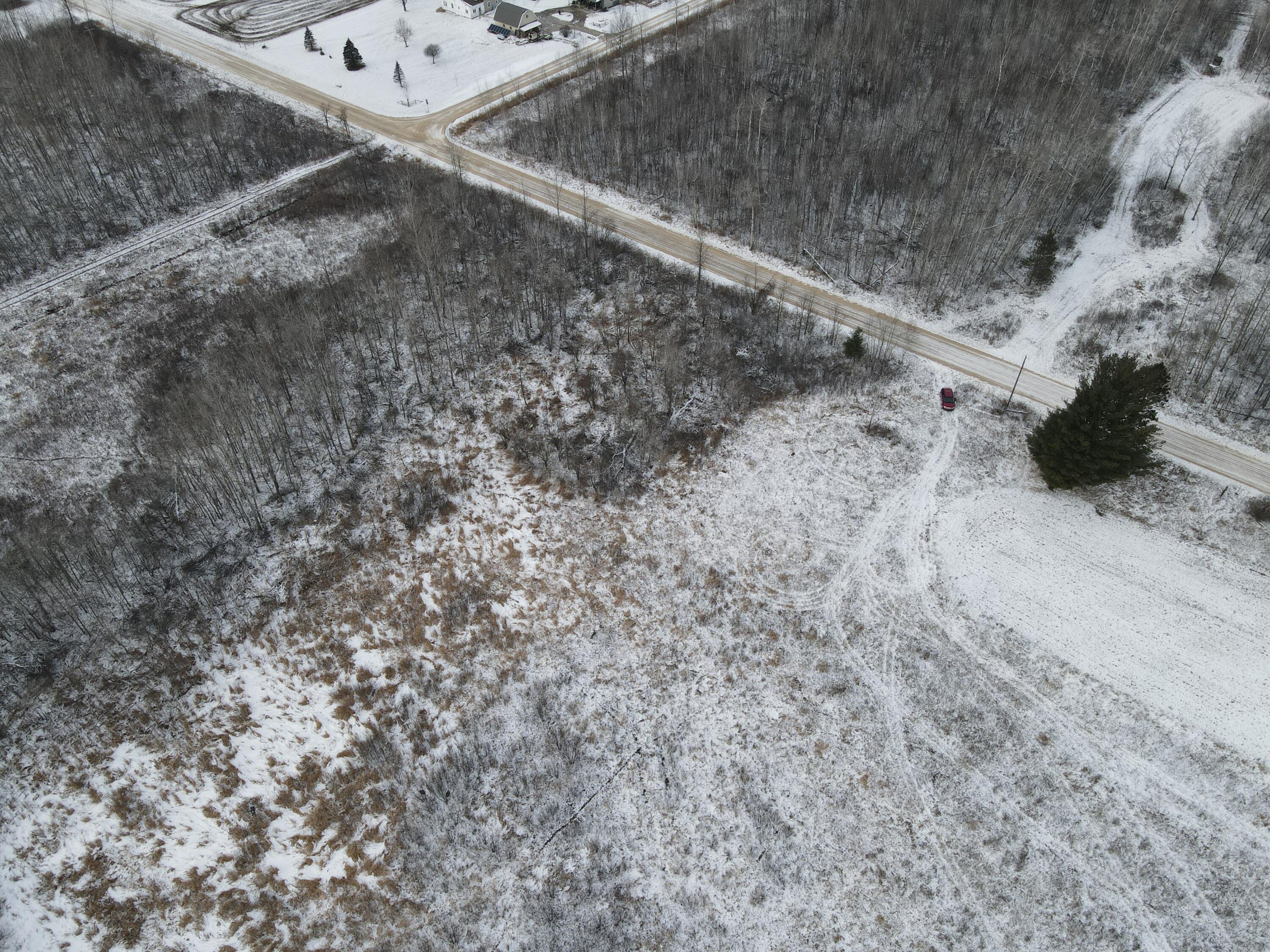 35.43 East Washington Road Clare, MI 48617 - Photo 16 of 26 dji_fly_20221221_135216_484_167164876413