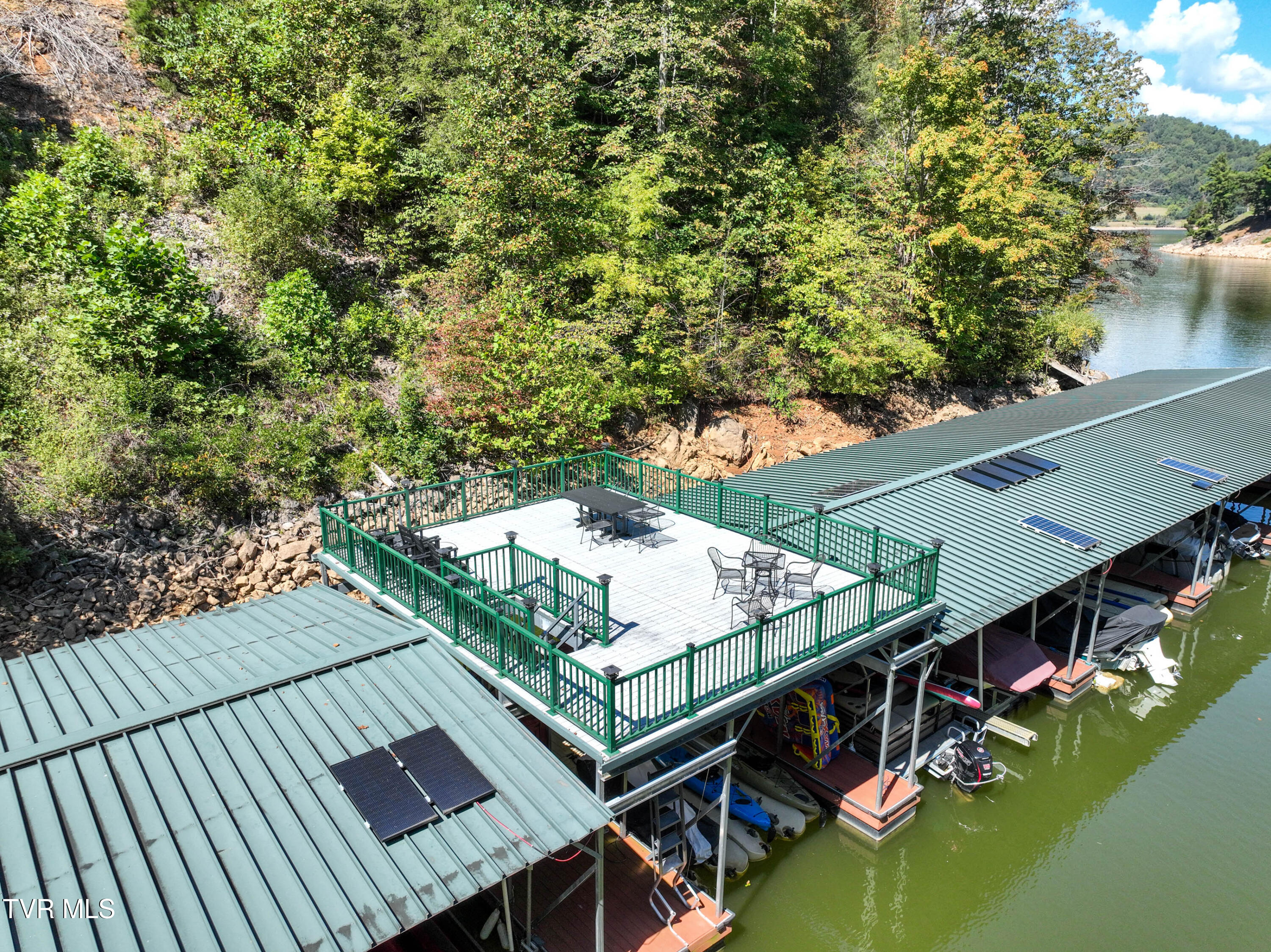 14-23 Gordon Ridge Road, Unit 14 23 26 Butler, TN 37640 - Photo 8 of 23 Gordons Ridge Rd Common Areas Drone EVAN