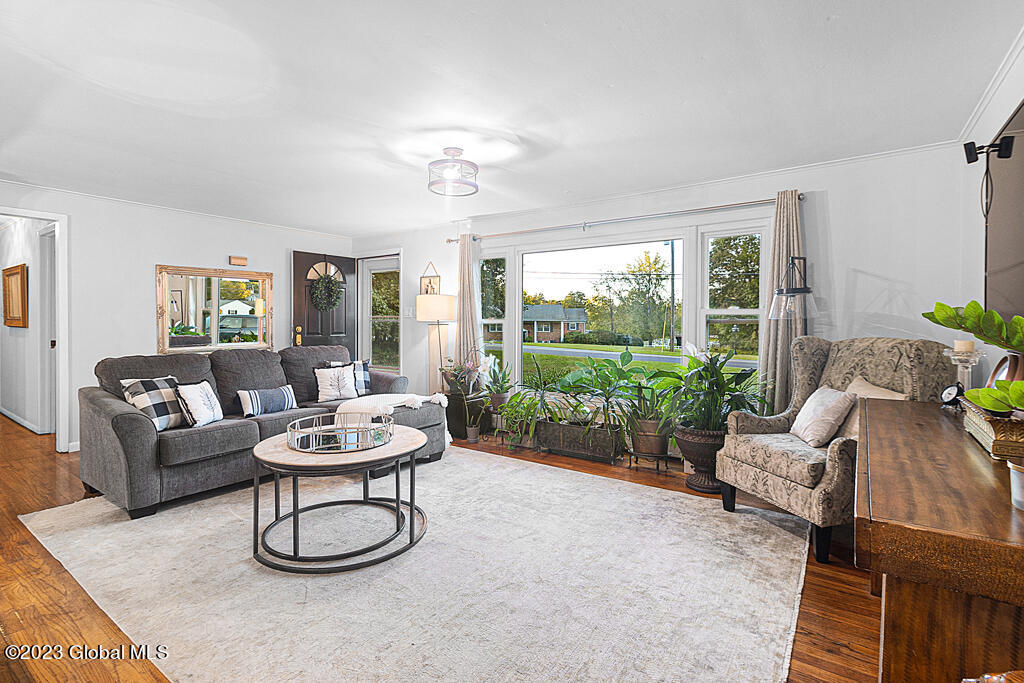 5900 Veeder Road Guilderland, NY 12159 - Photo 3 of 20 LA9A0267