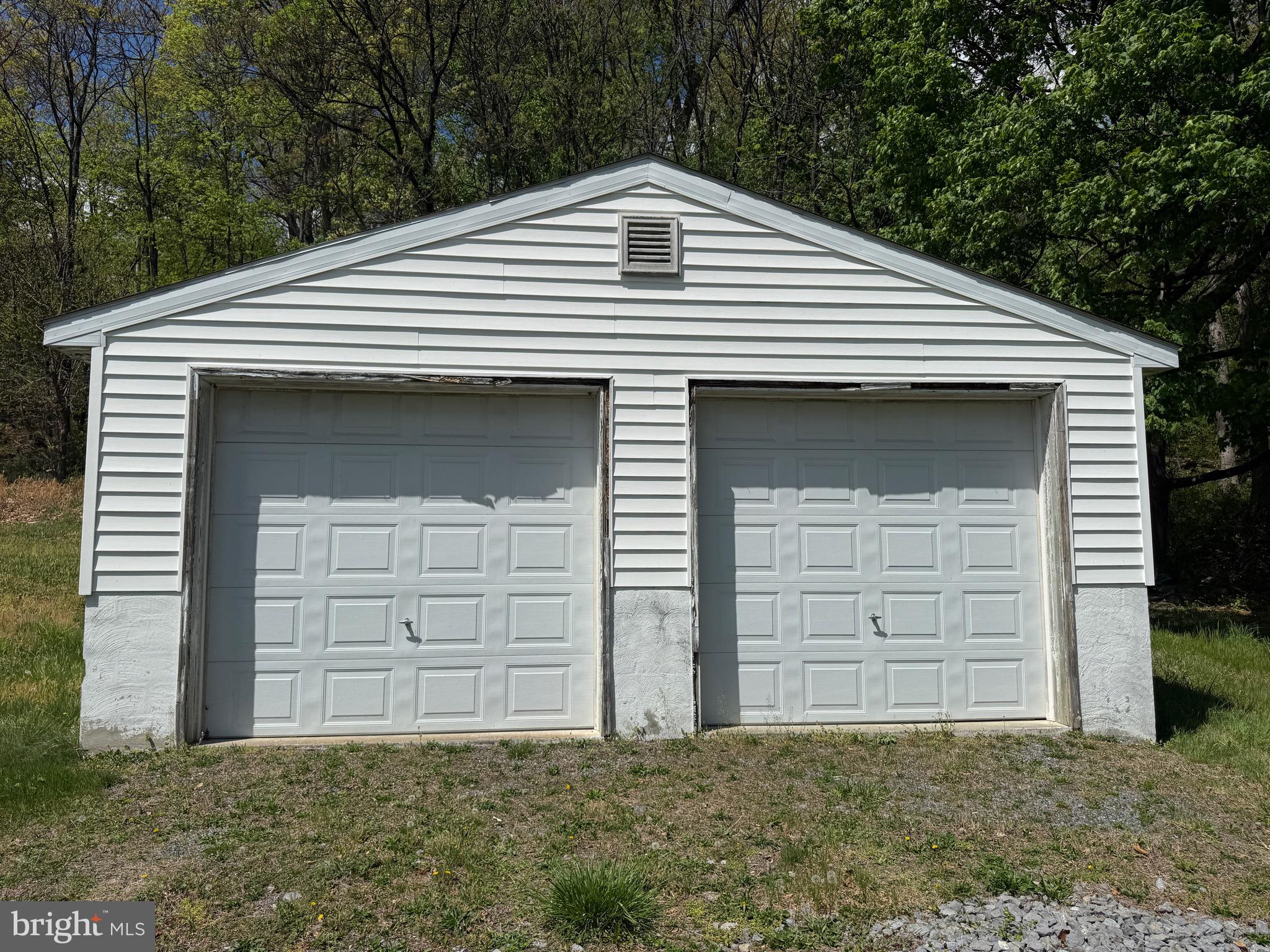 557 Frog Hollow Road Winchester, VA 22603 - Photo 2 of 13