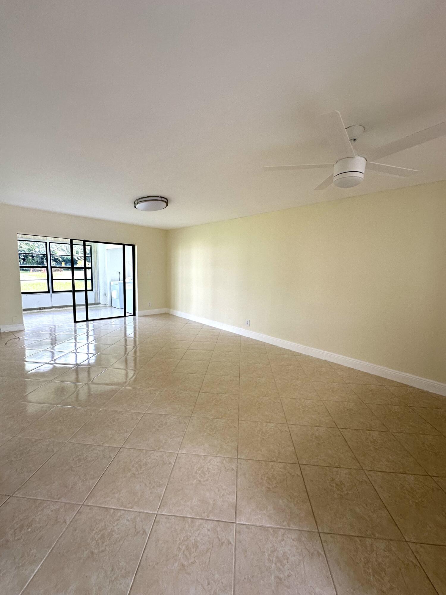 9440 Southwest 8th Street, Unit 109 Boca Raton, FL 33428 - Photo 3 of 14 Living Room