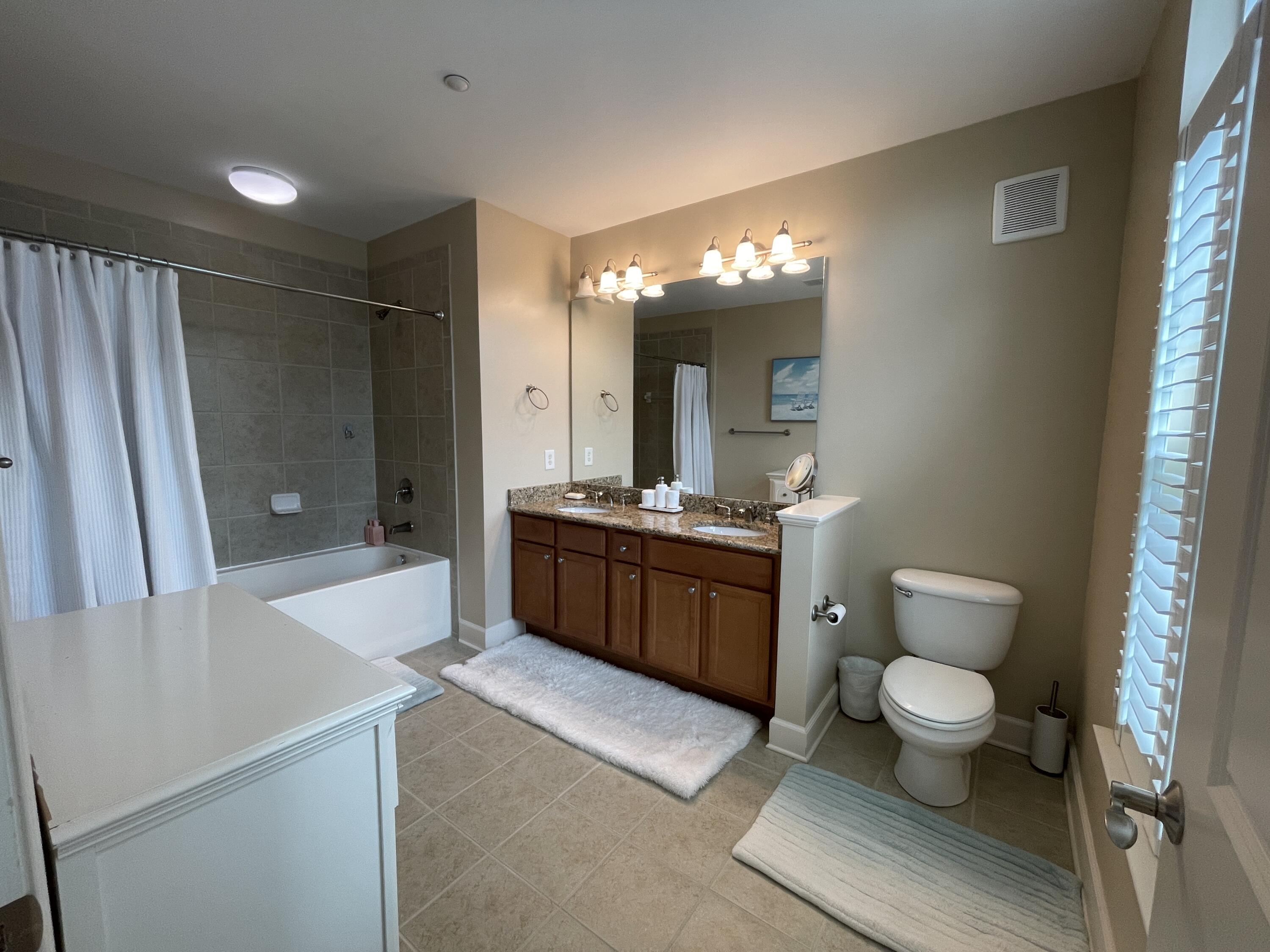 125 Pier View Street, Unit 307 Charleston, SC 29492 - Photo 10 of 14 Master Bathroom