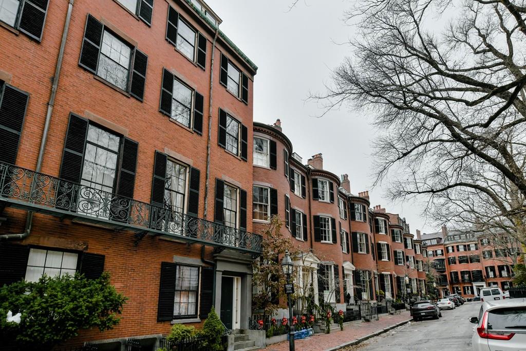 Beacon Hill Boston Neighborhood Guide - Compass