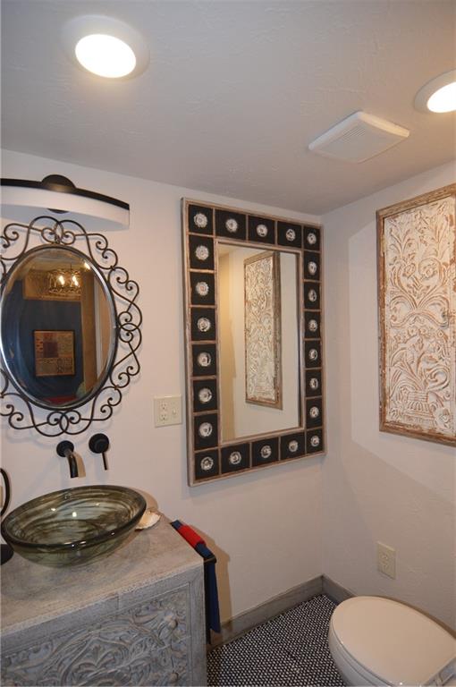 8424 South Russell Road Oak Grove, MO 64075 - Photo 37 of 78