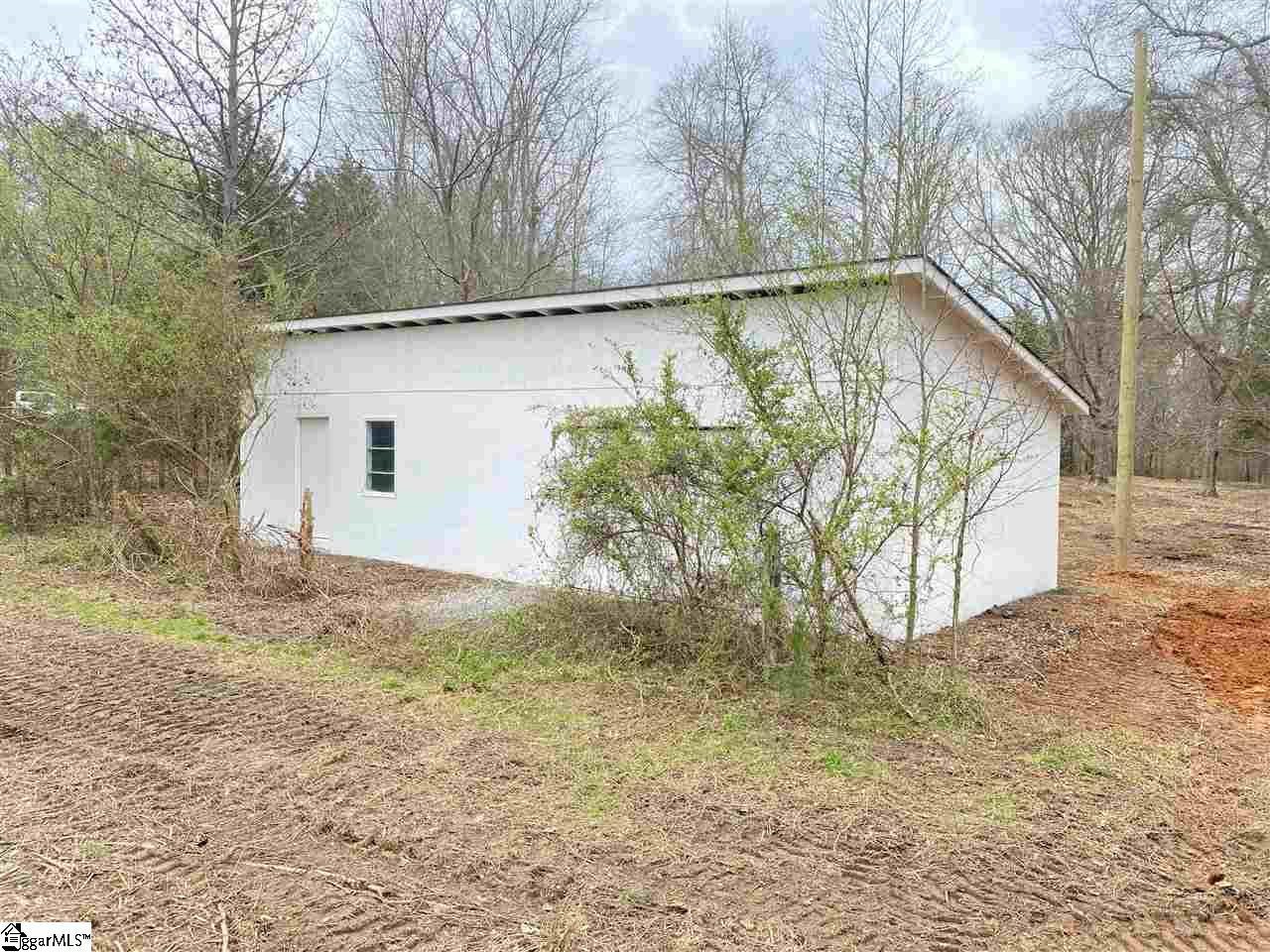 2408 Durbin Road Fountain Inn, SC 29644 - Photo 4 of 14