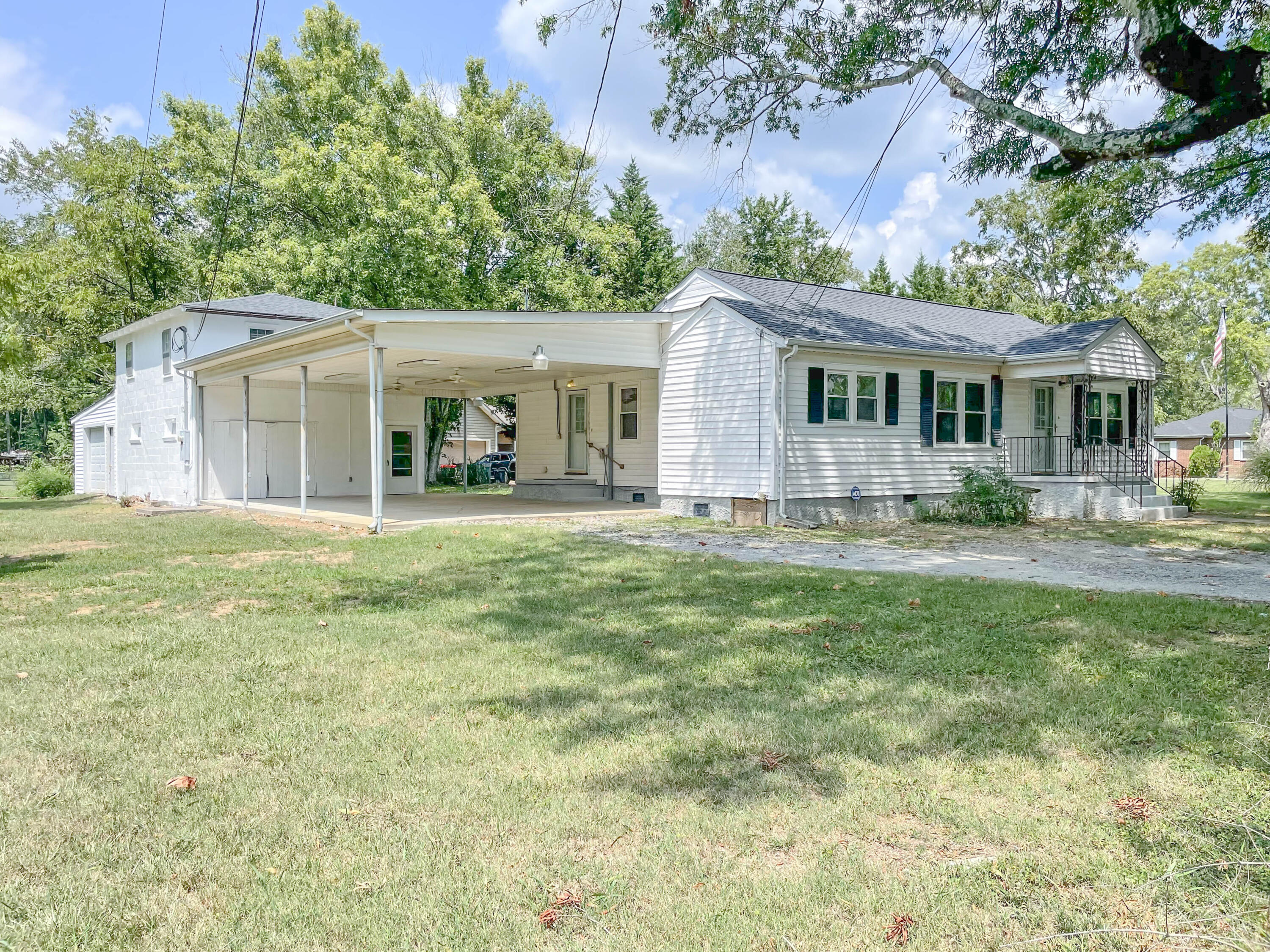 288 John Thompson Road Flintstone, GA 30725 - Photo 3 of 45 Photo Aug 22 2024, 1 23 01 PM