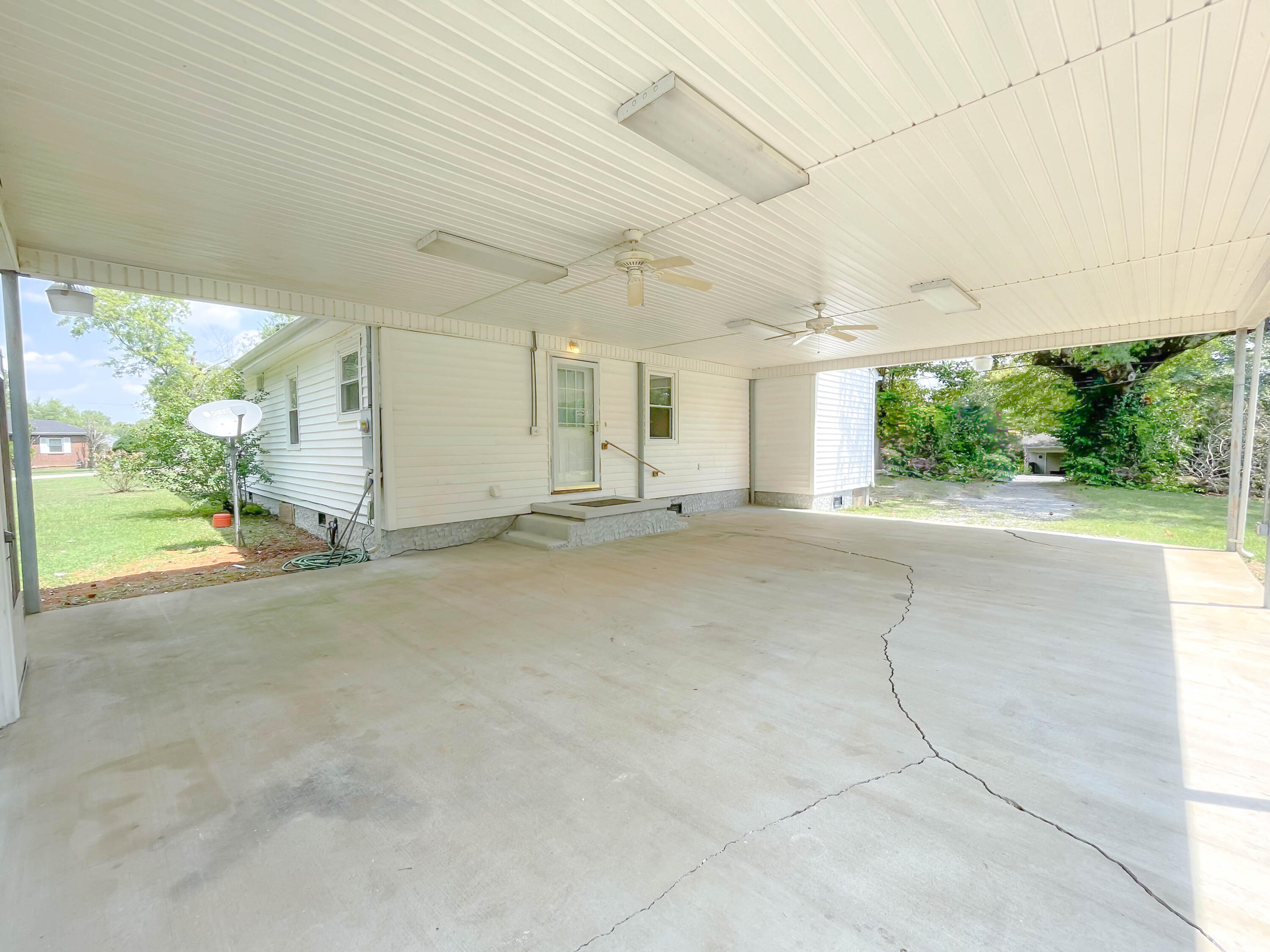 288 John Thompson Road Flintstone, GA 30725 - Photo 6 of 45 Photo Aug 22 2024, 1 27 33 PM