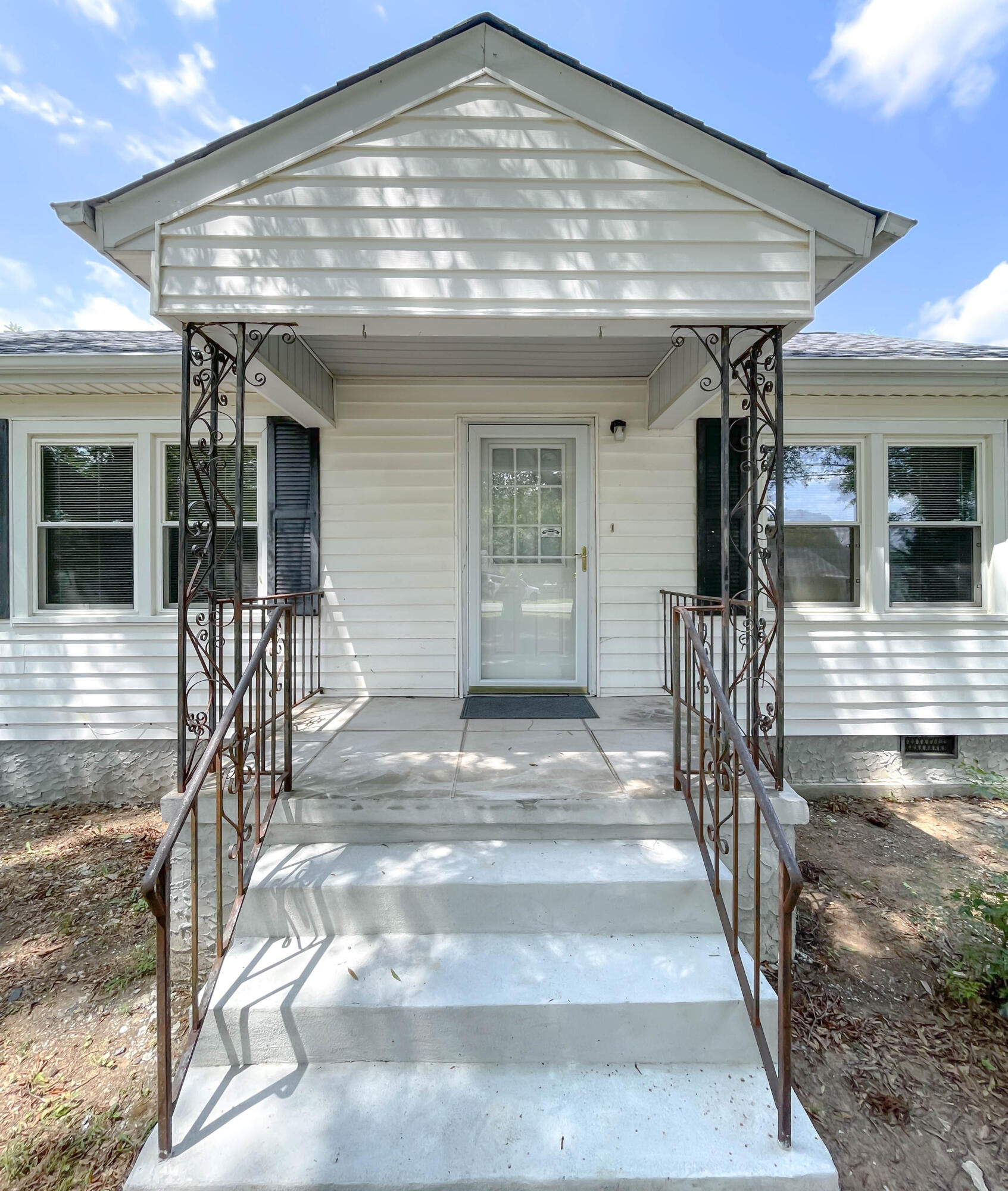 288 John Thompson Road Flintstone, GA 30725 - Photo 10 of 45 Photo Aug 22 2024, 1 09 18 PM