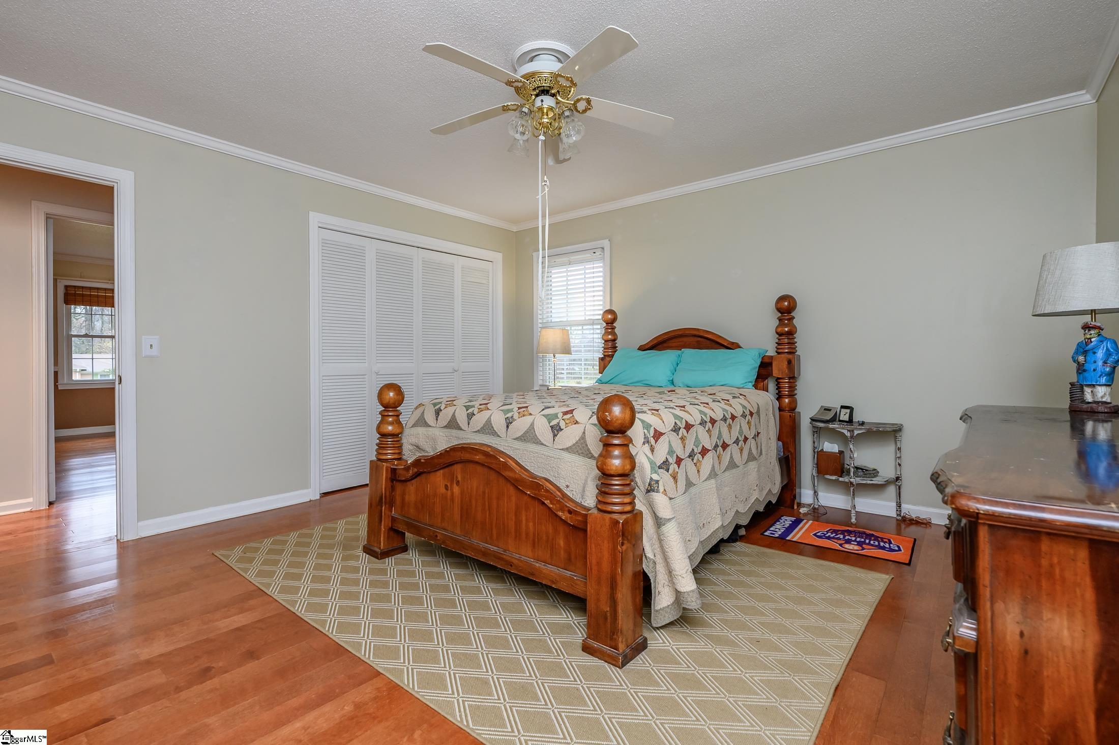 104 Cherokee Road Easley, SC 29642 - Photo 23 of 34