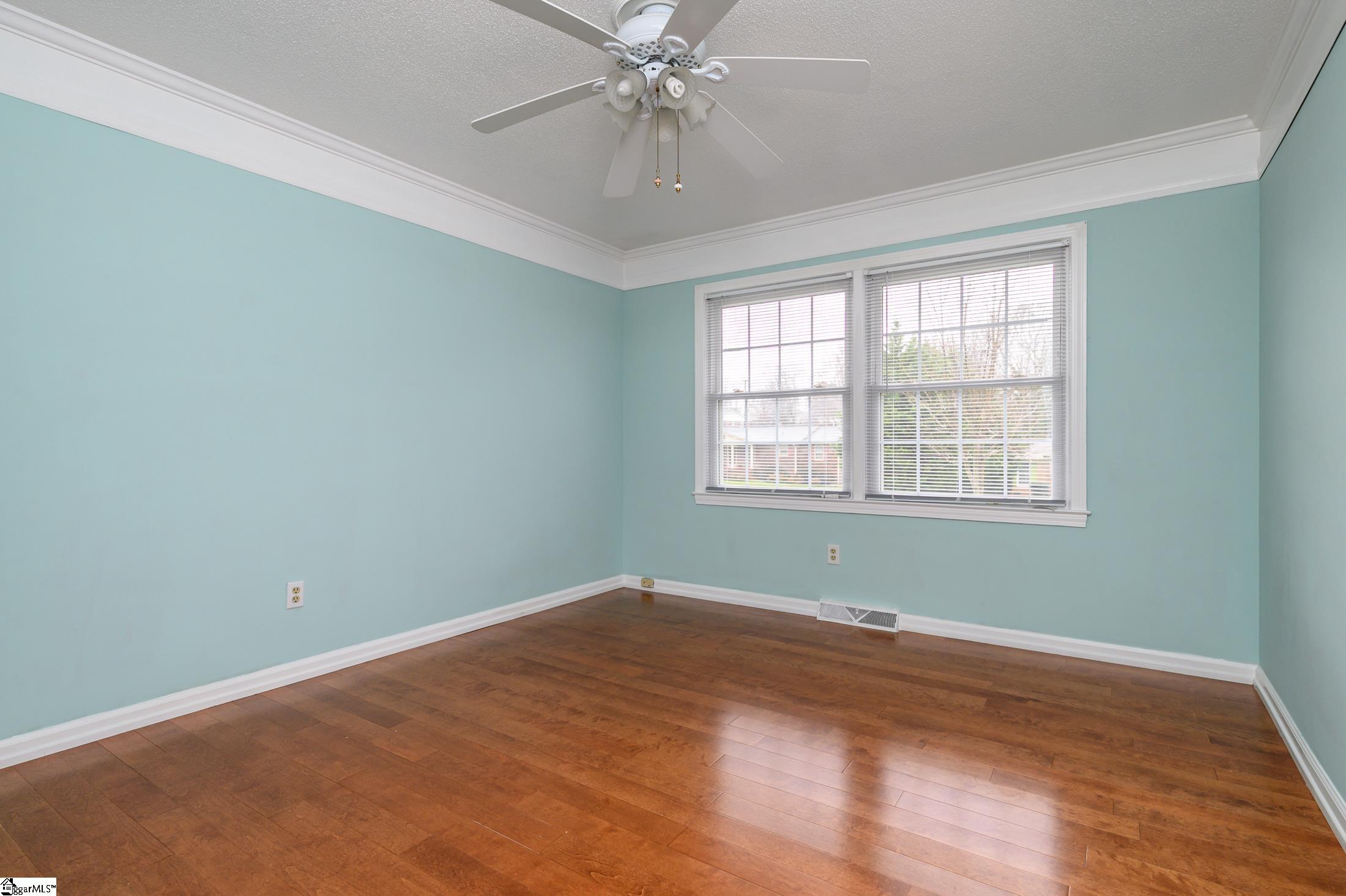 104 Cherokee Road Easley, SC 29642 - Photo 31 of 34