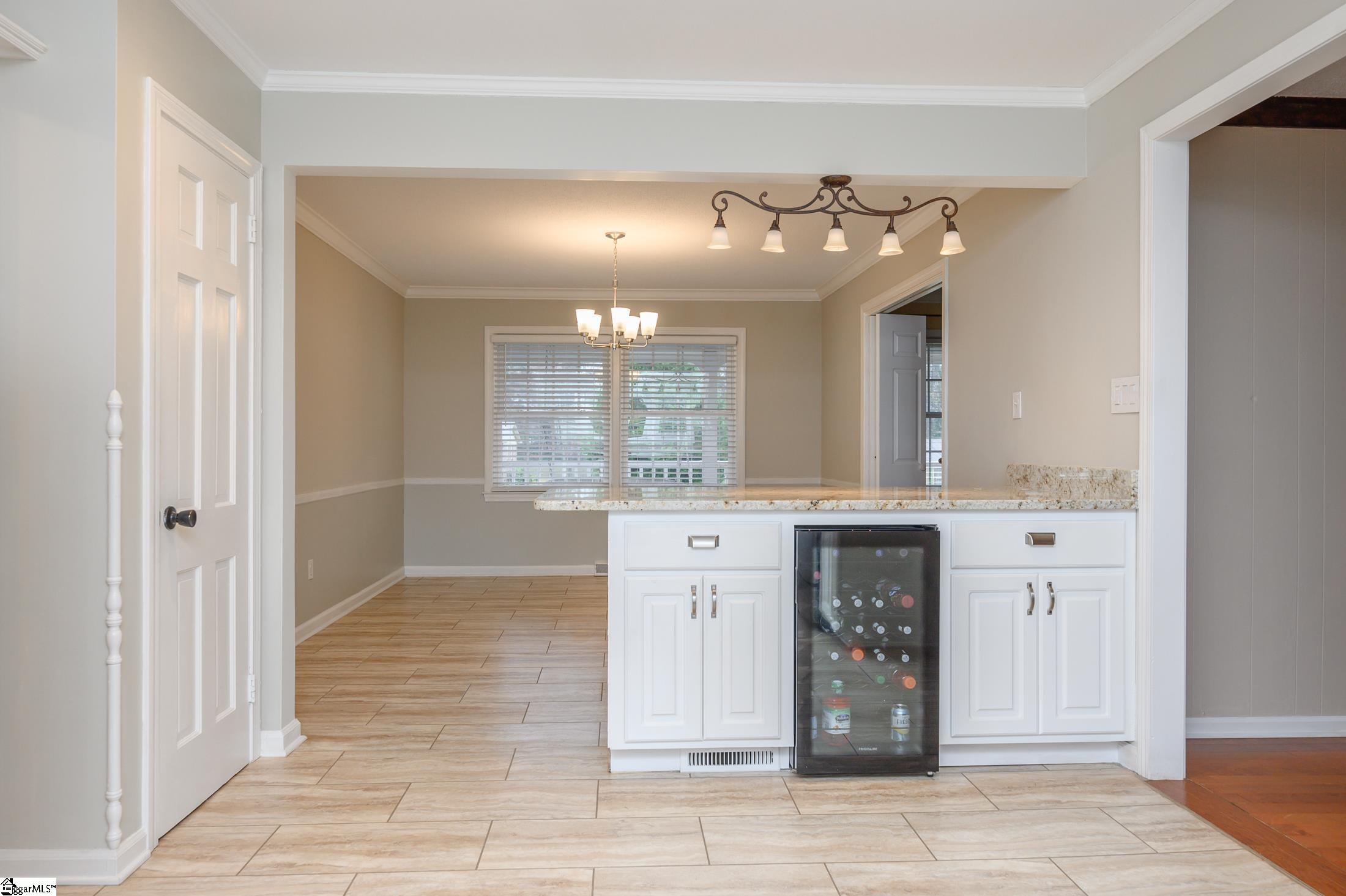 104 Cherokee Road Easley, SC 29642 - Photo 10 of 34