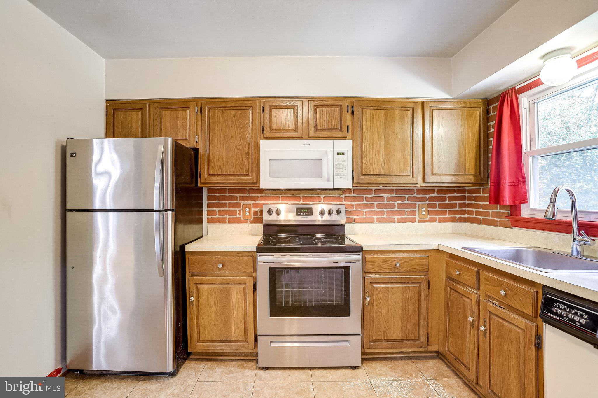 4518 Logmill Road Gainesville, VA 20155 - Photo 12 of 59 Gallery Image 12