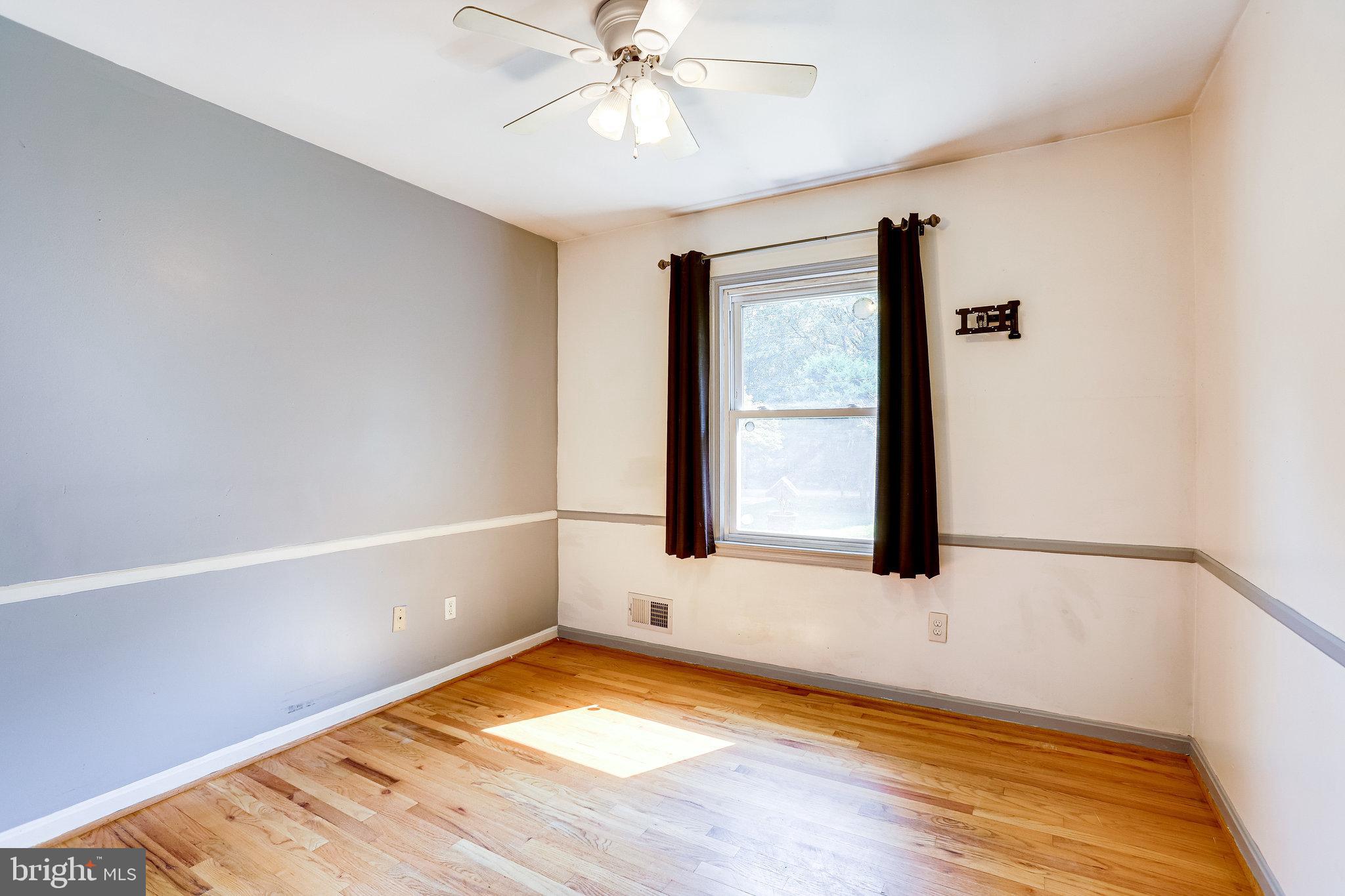 4518 Logmill Road Gainesville, VA 20155 - Photo 24 of 59 Bedroom 2