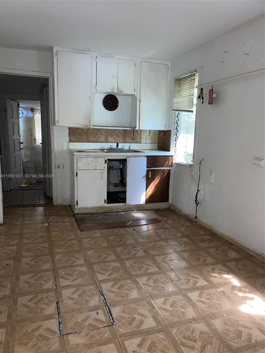 43 Northwest 58th Street Miami, FL 33127 - Photo 8 of 13