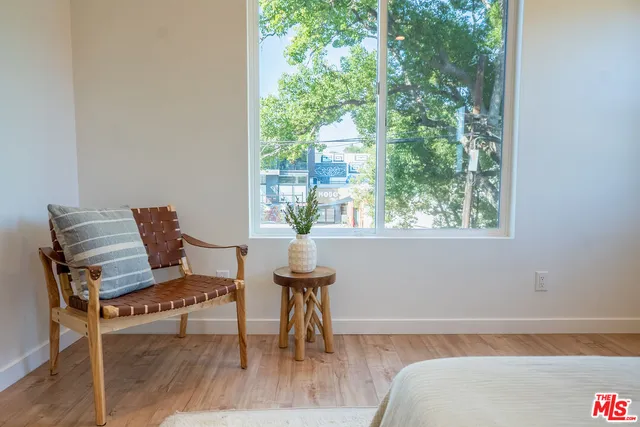 $5,350 | 2218 1/2 Aaron Street, Los Angeles, CA 90026