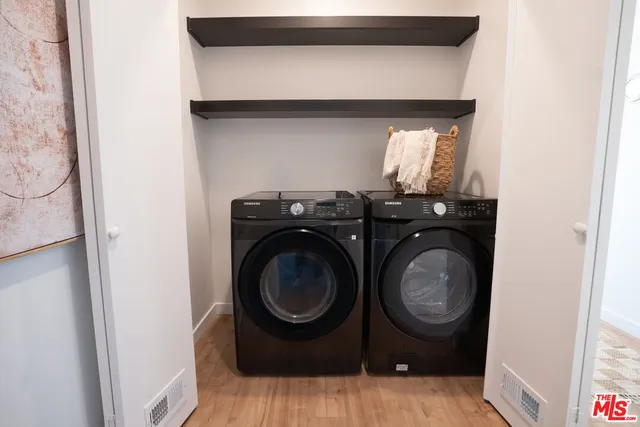 $5,350 | 2218 1/2 Aaron Street, Los Angeles, CA 90026