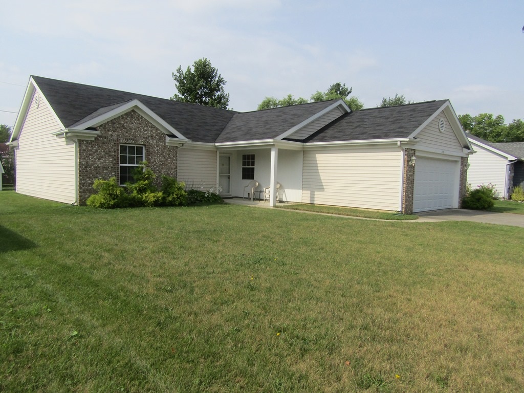 228 Briarwood Trail Decatur, IN 46733 - Photo 3 of 33 Gallery Image 3