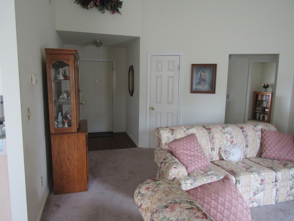 228 Briarwood Trail Decatur, IN 46733 - Photo 8 of 33 Gallery Image 8