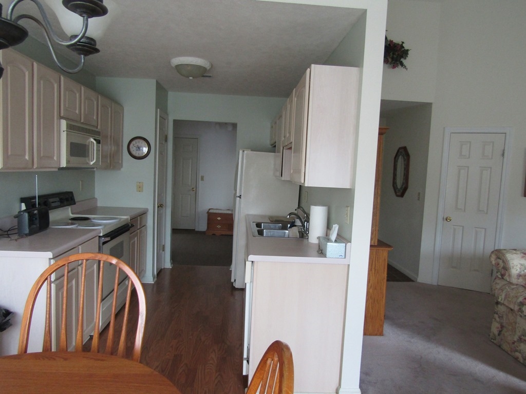 228 Briarwood Trail Decatur, IN 46733 - Photo 10 of 33 Gallery Image 10
