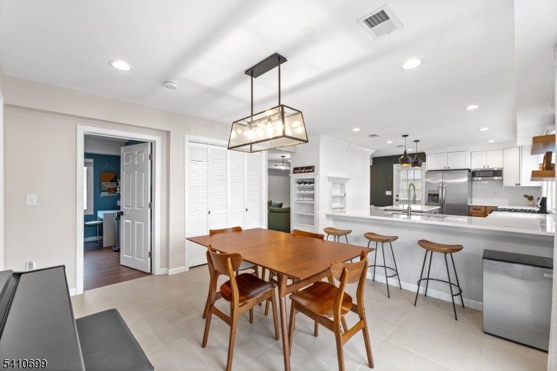 122 Greenbrook Road Green Brook, NJ 08812 - Photo 19 of 47