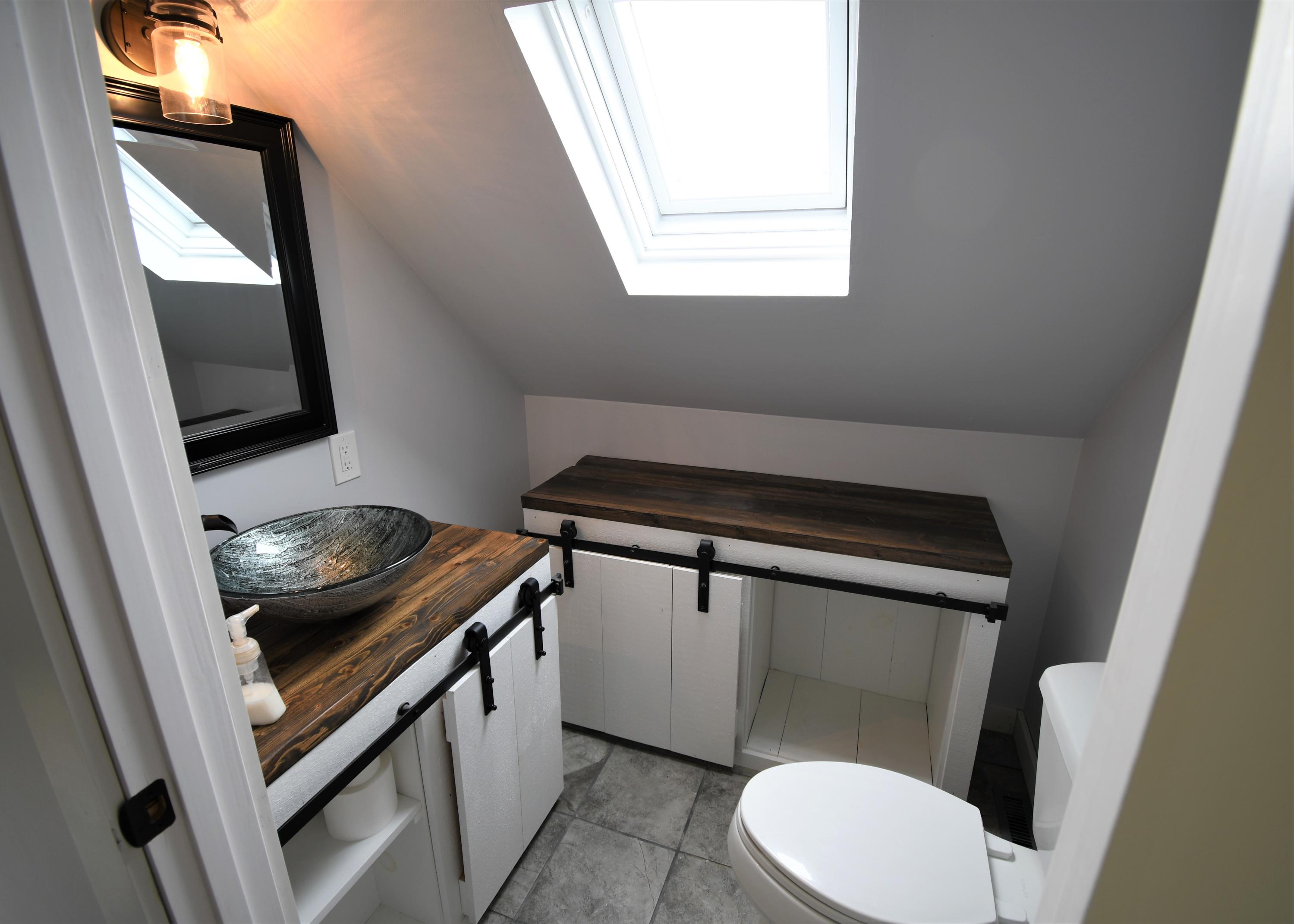 41 Whitten Road Burnham, ME 04922 - Photo 20 of 37 En-suite Half Bathroom