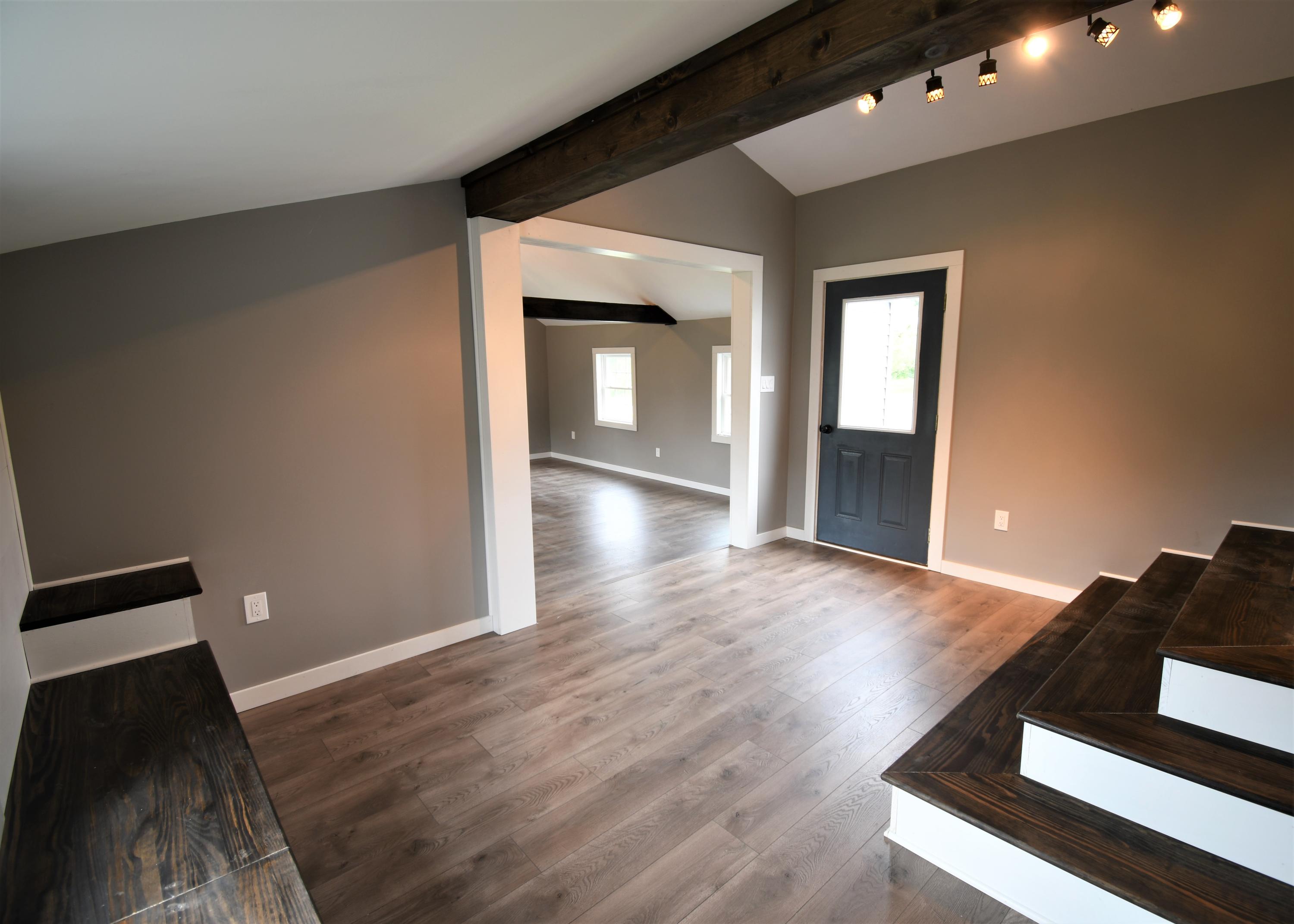 41 Whitten Road Burnham, ME 04922 - Photo 3 of 37 Foyer
