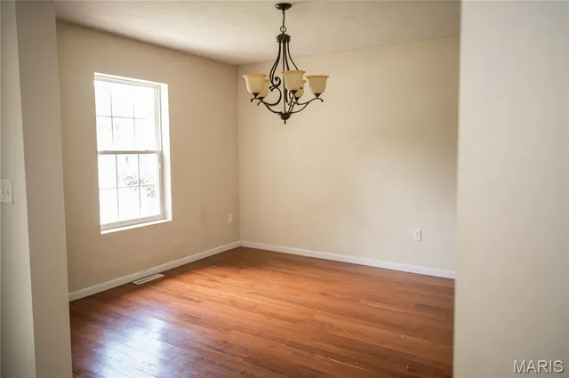 $345,000 | 109 Summit Pass, Waynesville, MO 65583