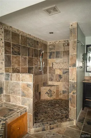 $345,000 | 109 Summit Pass, Waynesville, MO 65583