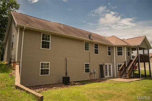 $345,000 | 109 Summit Pass, Waynesville, MO 65583