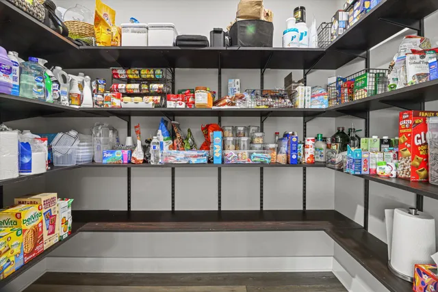 $725,000 | W399-s10935 Connor Drive, Eagle, WI 53119