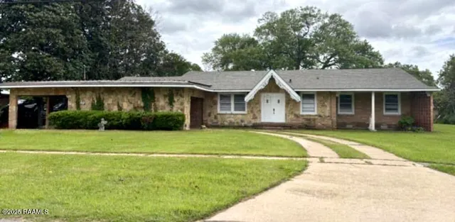 $144,500 | 1221 Anne Street, Eunice, LA 70535