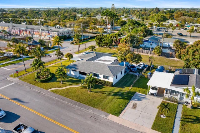 $925,000 | 651 Foresteria Drive, Lake Park, FL 33403