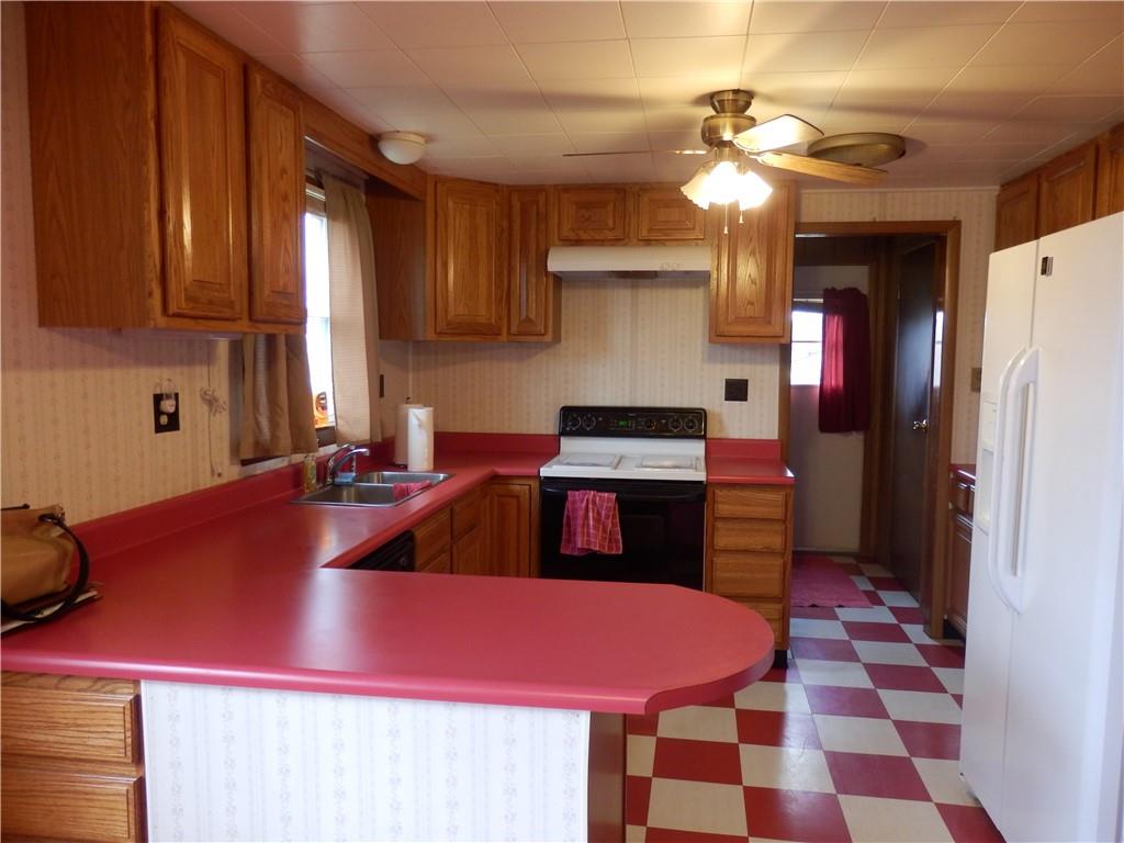 684 Stutzmantown Road Friedens, PA 15541 - Photo 8 of 16 Gallery Image 8