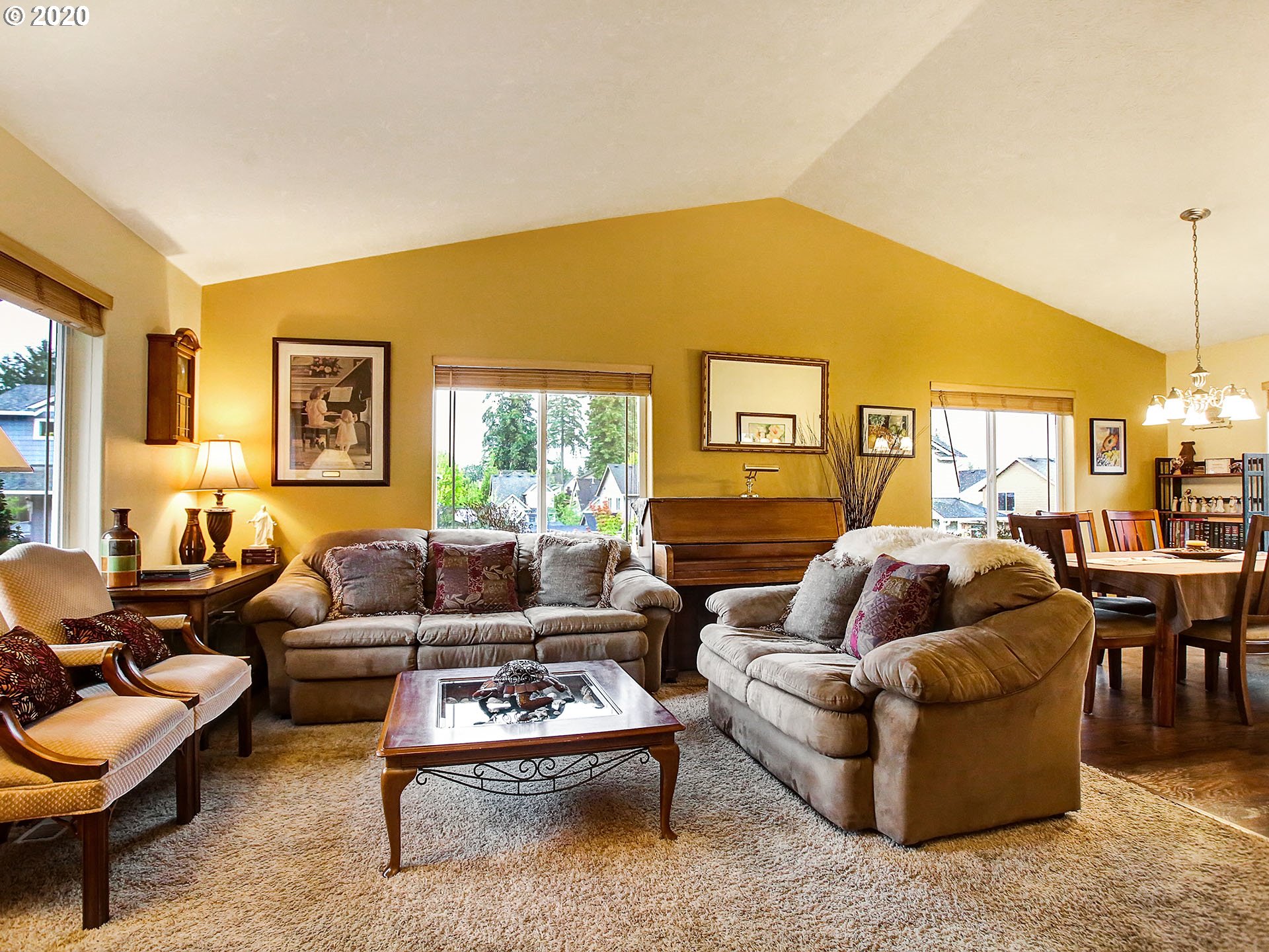 40328 Therese Street Sandy, OR 97055 - Photo 5 of 24 Gallery Image 5
