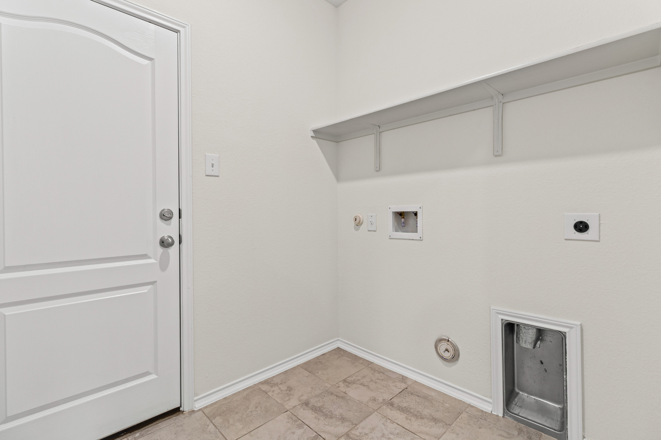 17015 Gibbons Path Round Rock, TX 78664 - Photo 23 of 29 a view of room