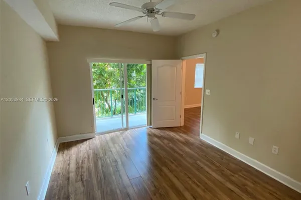 $2,885 | 6001 Southwest 70th Street, Unit 342, South Miami, FL 33143