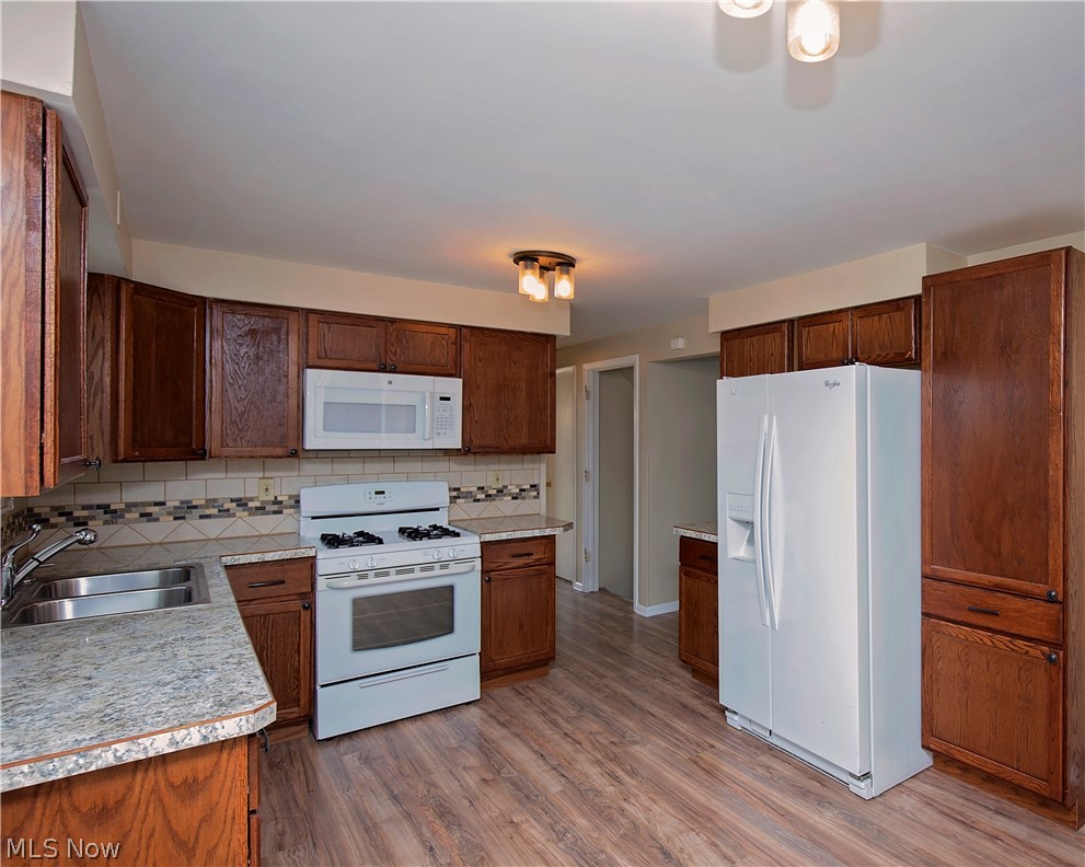 8251 Avon Belden Road North Ridgeville, OH 44039 - Photo 11 of 31