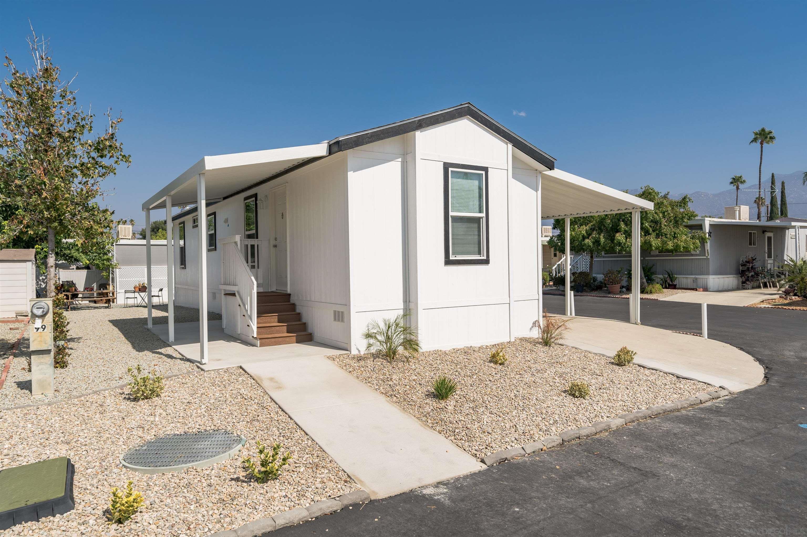 25521 North Lincoln Ave Unit 99  