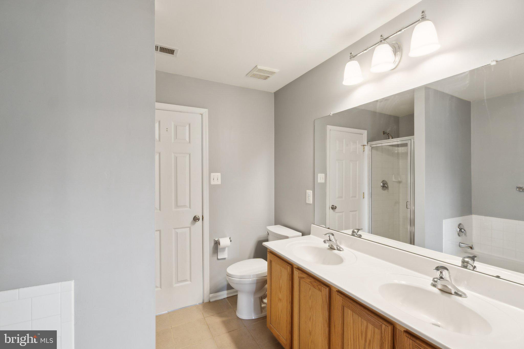 627 Tivoli Road Frederick, MD 21703 - Photo 16 of 22 Double Vanity