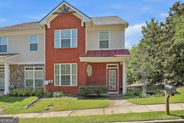 $275,000 | 41 Newnan Lakes Drive, Newnan, GA 30263
