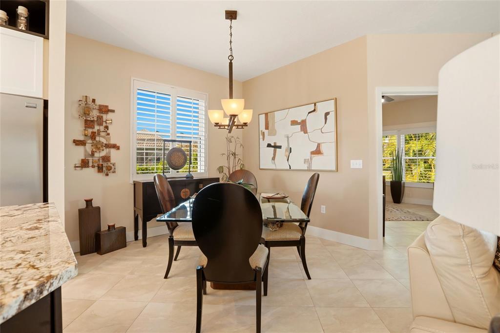 4083 Via Mirada Sarasota, FL 34238 - Photo 14 of 39