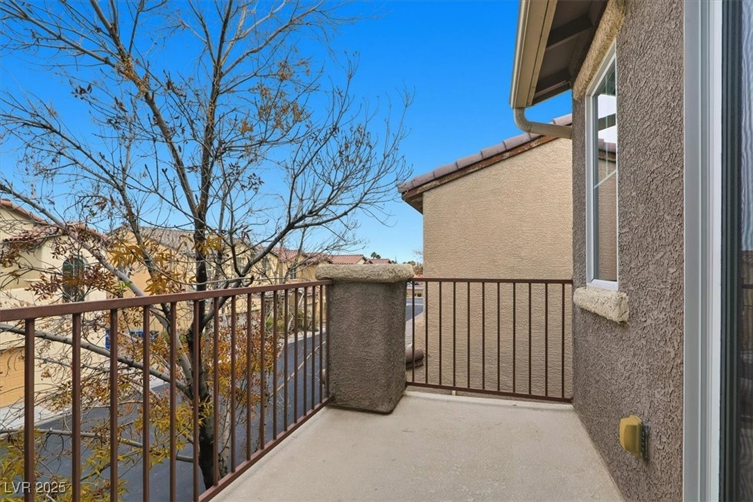 8427 Quarentina Avenue Las Vegas, NV 89149 - Photo 15 of 28