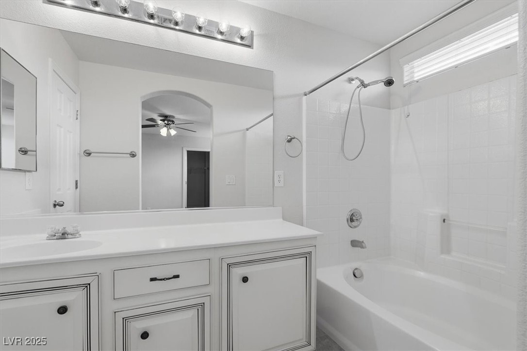 8427 Quarentina Avenue Las Vegas, NV 89149 - Photo 20 of 28